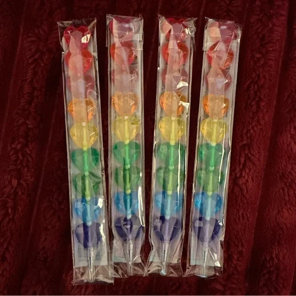 Bundle of 4 Rainbow Heart Topper Pens— Multicolor Heart Pens - Picture 3 of 3